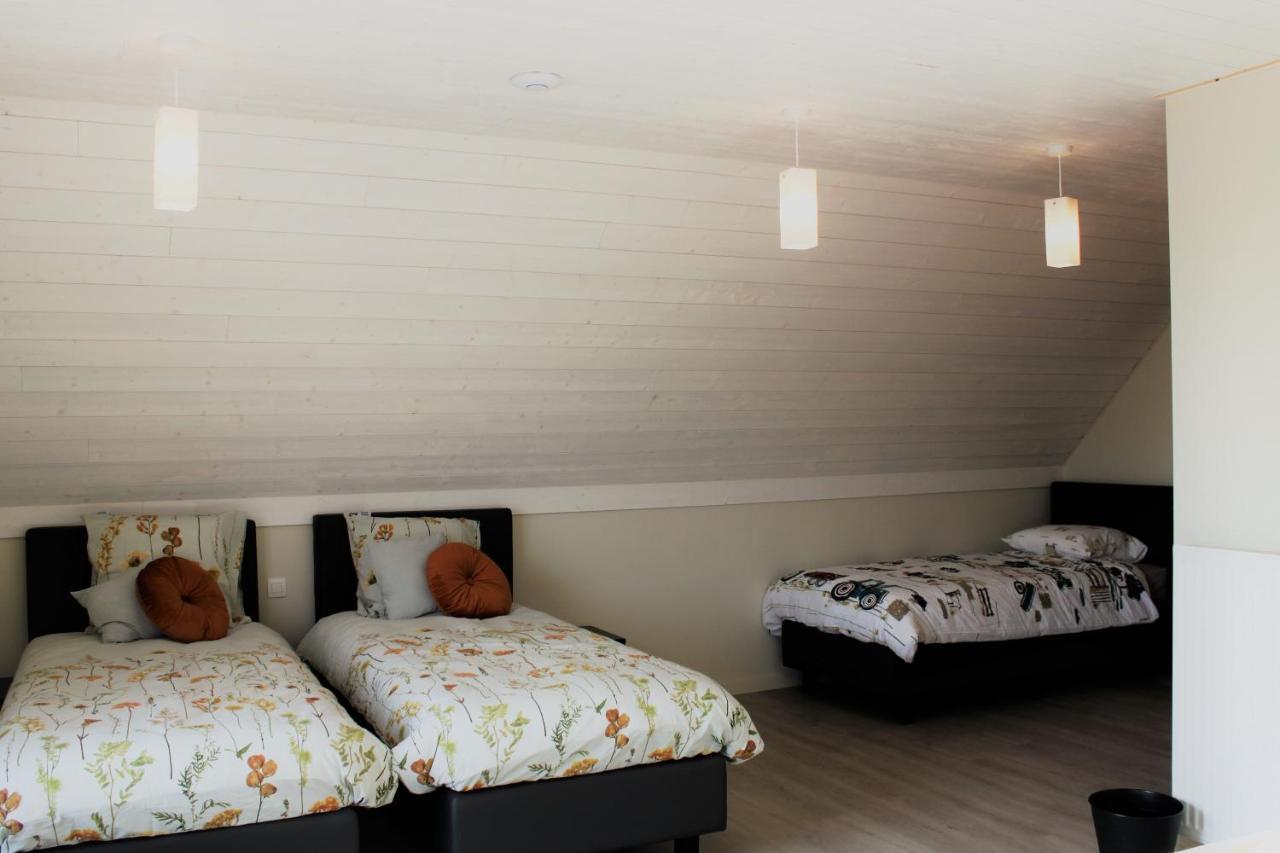 Bibi'S Boerderij Bed & Breakfast Veurne Eksteriør bilde